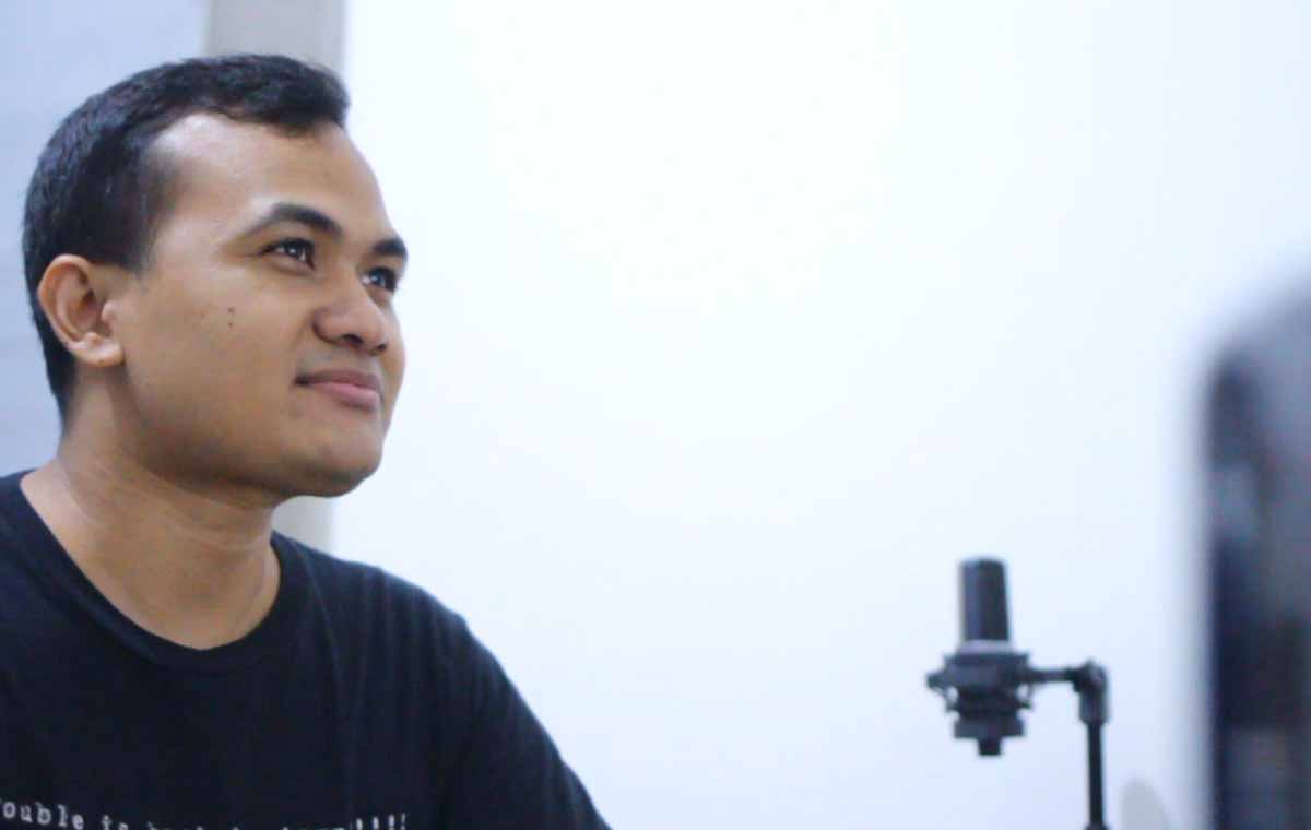 Kelana Halim: Mixing &amp; Mastering Engineer dengan Karir Pesat